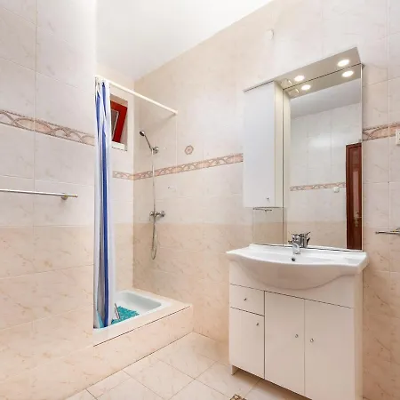 Yellow 2 By Interhome Сasa de vacaciones